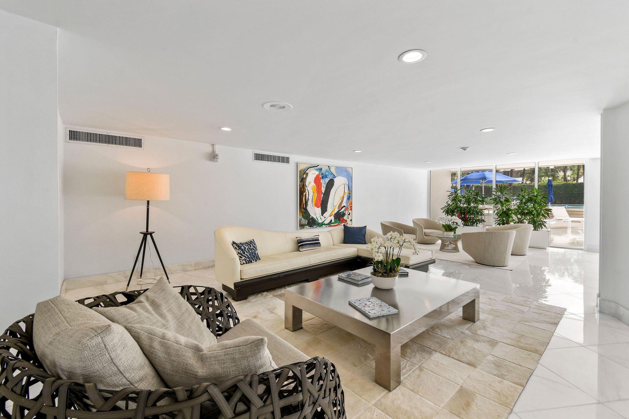 100 Sunrise Avenue 219