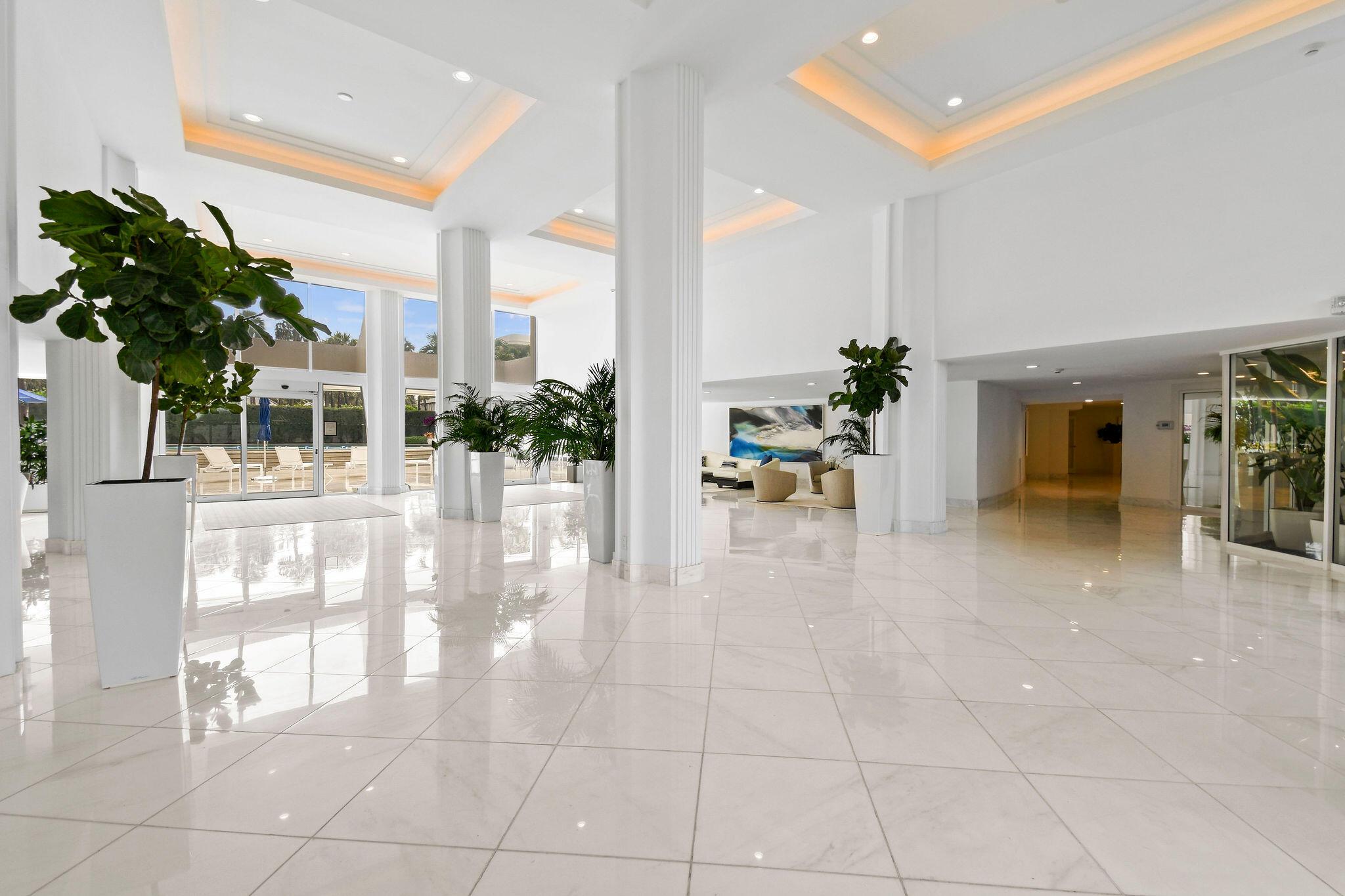 100 Sunrise Avenue 219