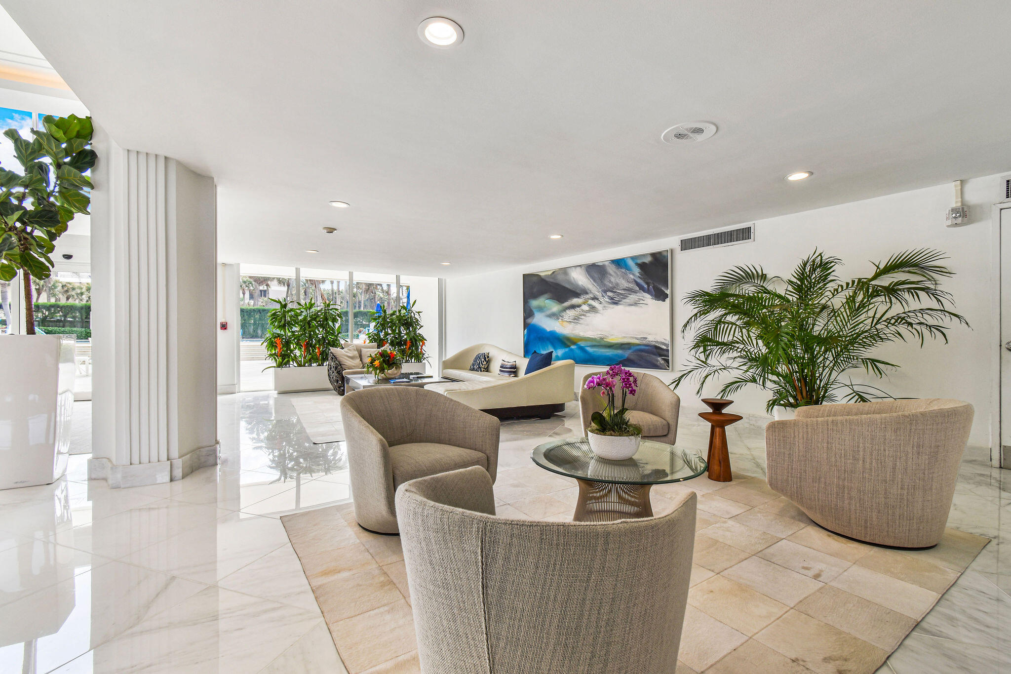 100 Sunrise Avenue 219