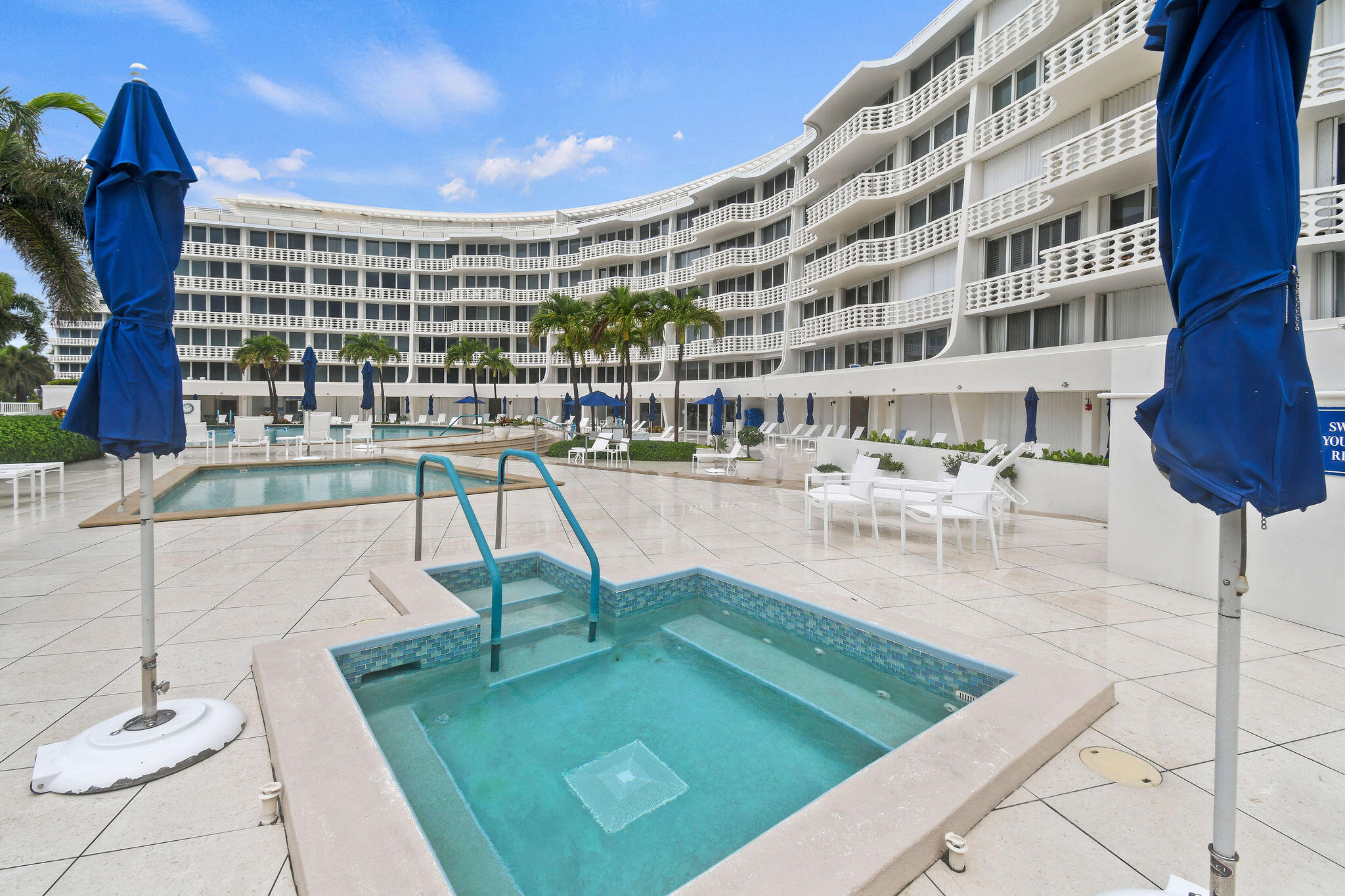 100 Sunrise Avenue 219