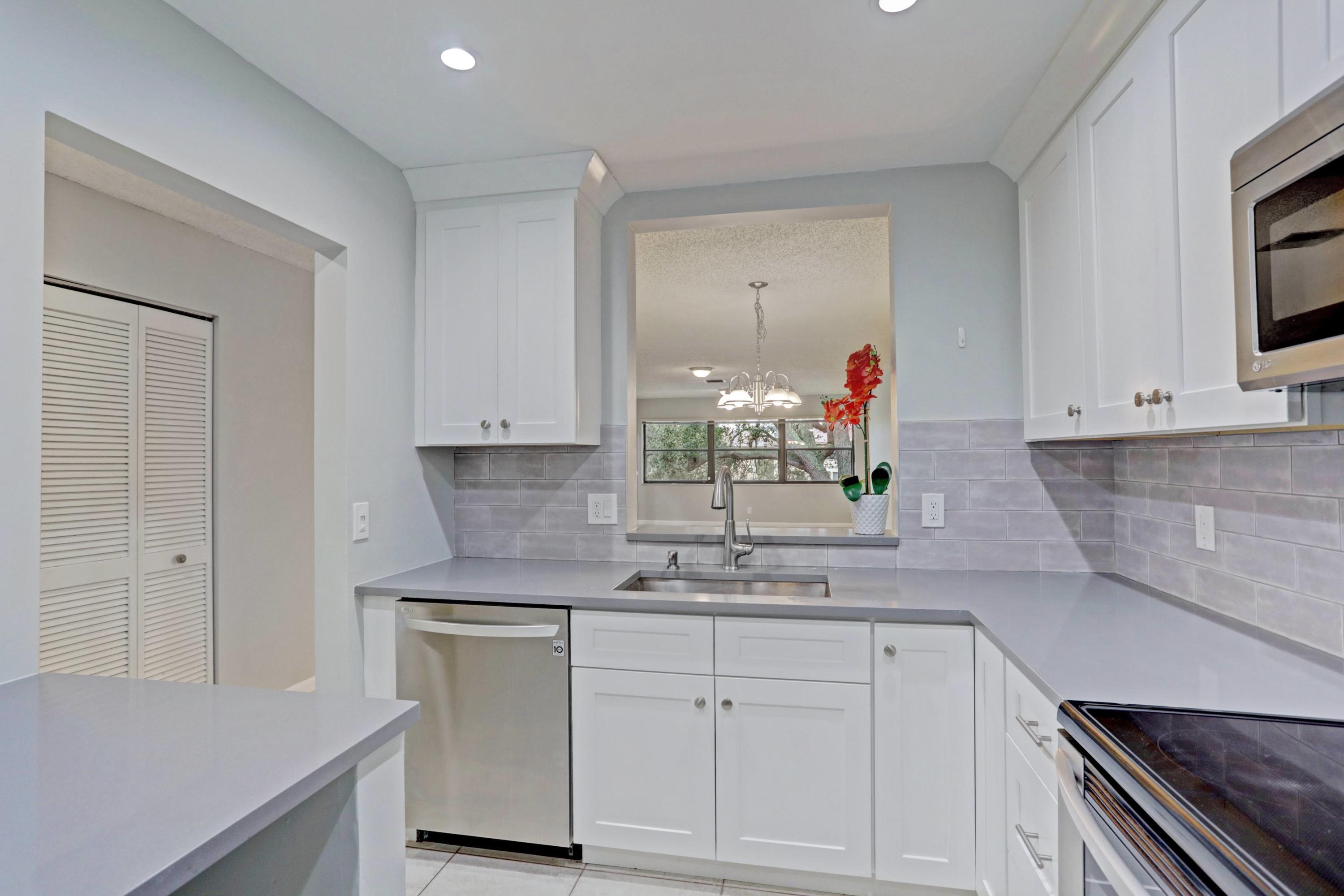 3011 SW 21st Terrace Unit: 38-2-A