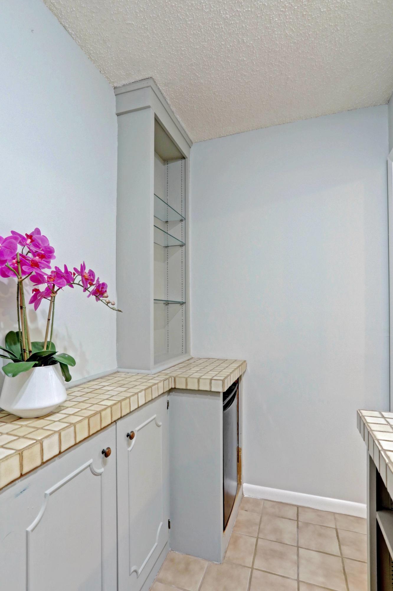 3011 SW 21st Terrace Unit: 38-2-A