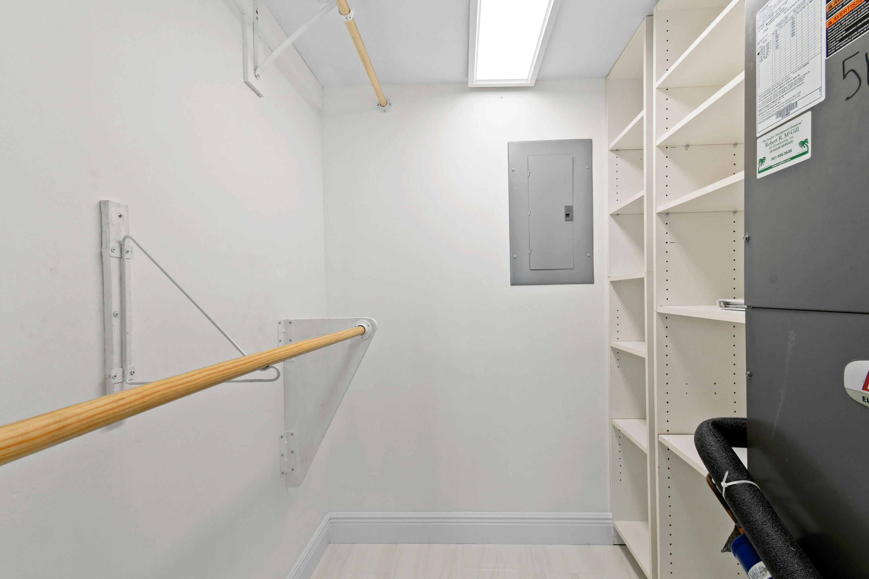 236 Castlewood Drive 305