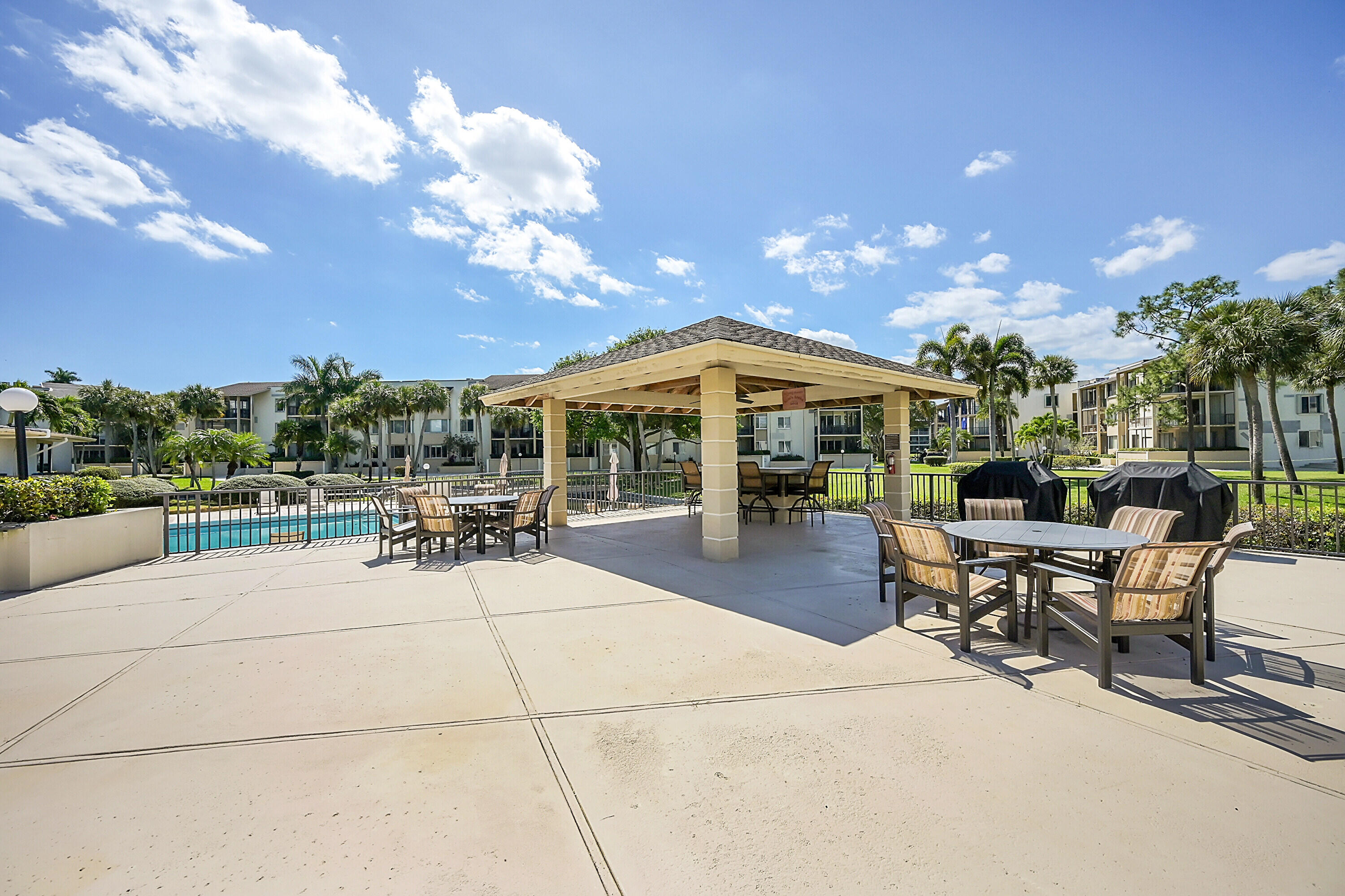 11811 Avenue Of The Pga 4-2d