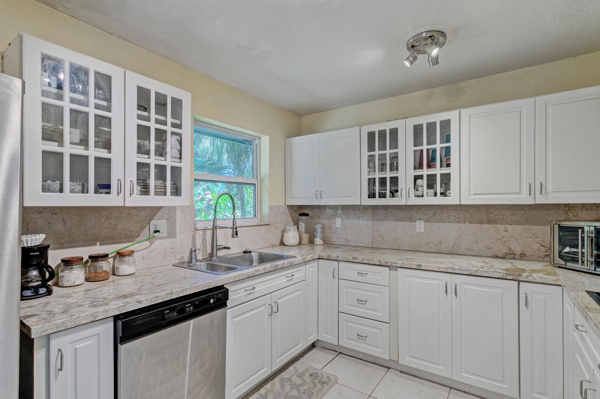 1455 Shannondale Road