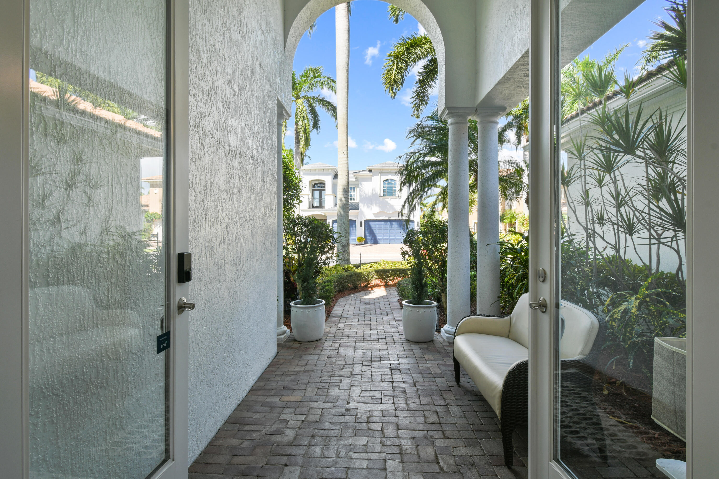 208 Montant Drive