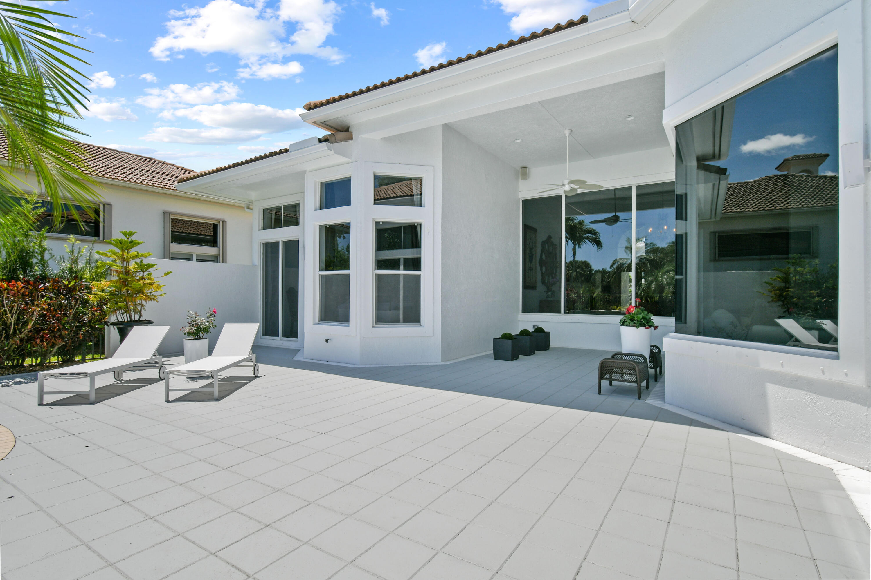 208 Montant Drive
