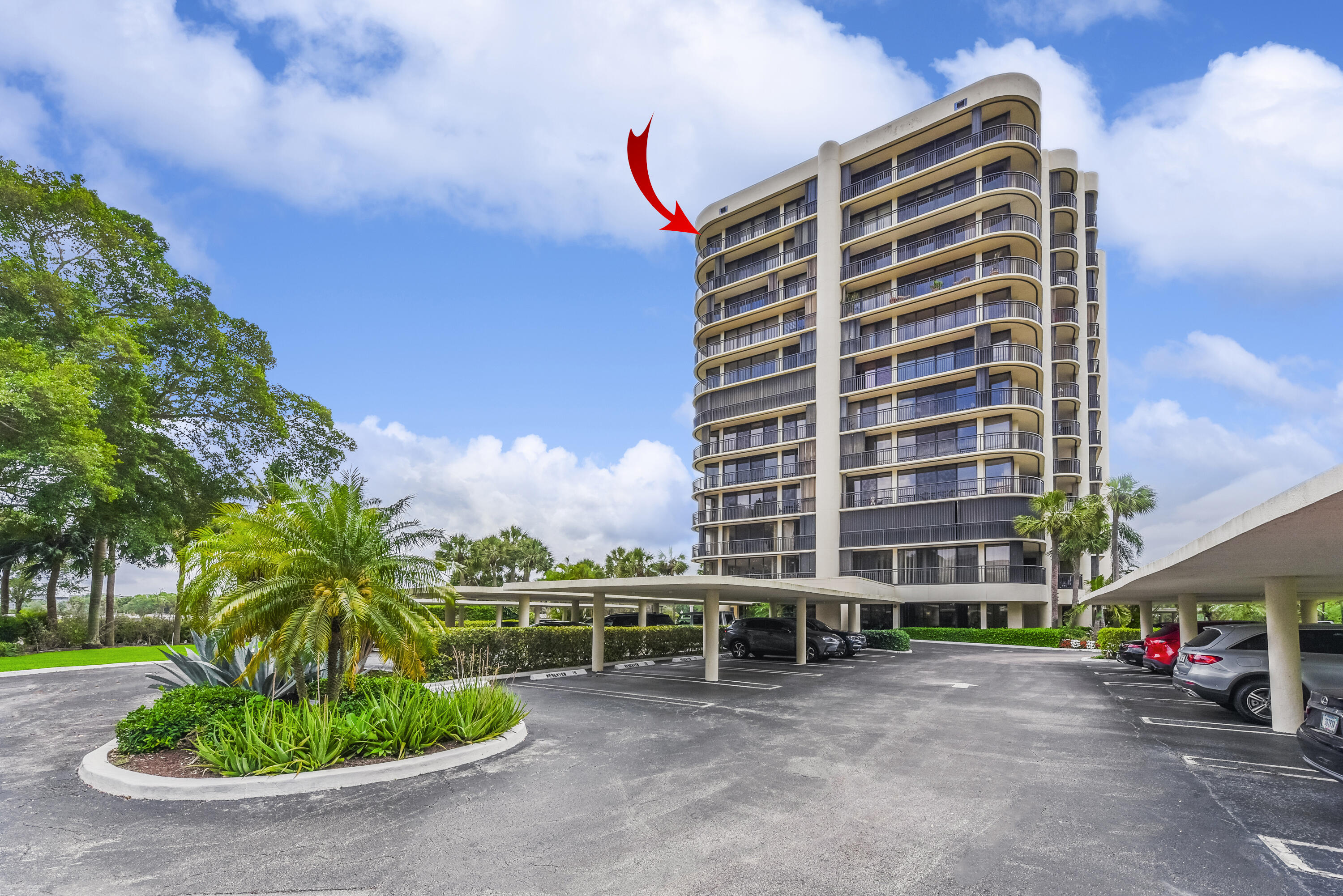 2427 Presidential Way Ph3