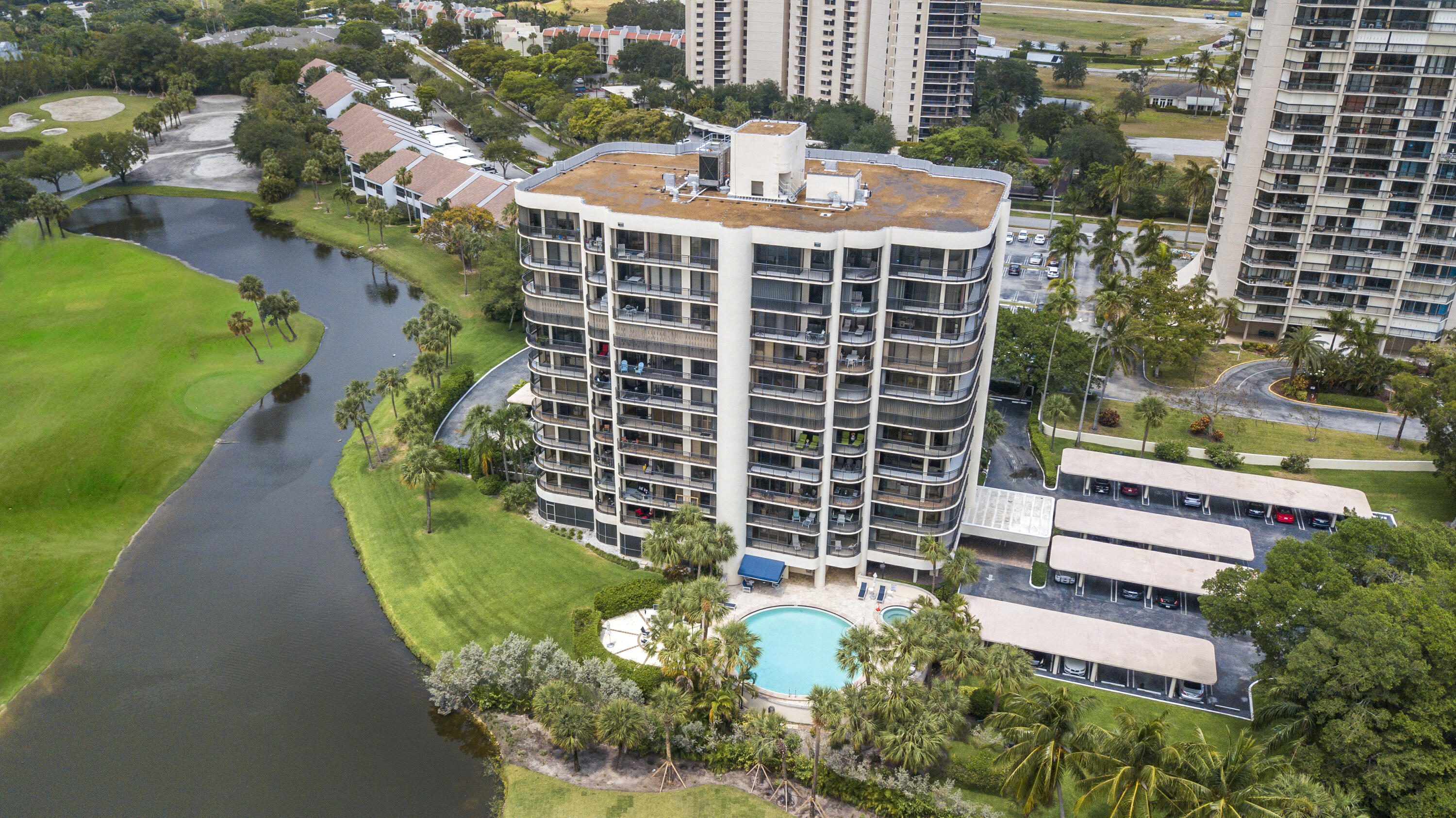 2427 Presidential Way Ph3