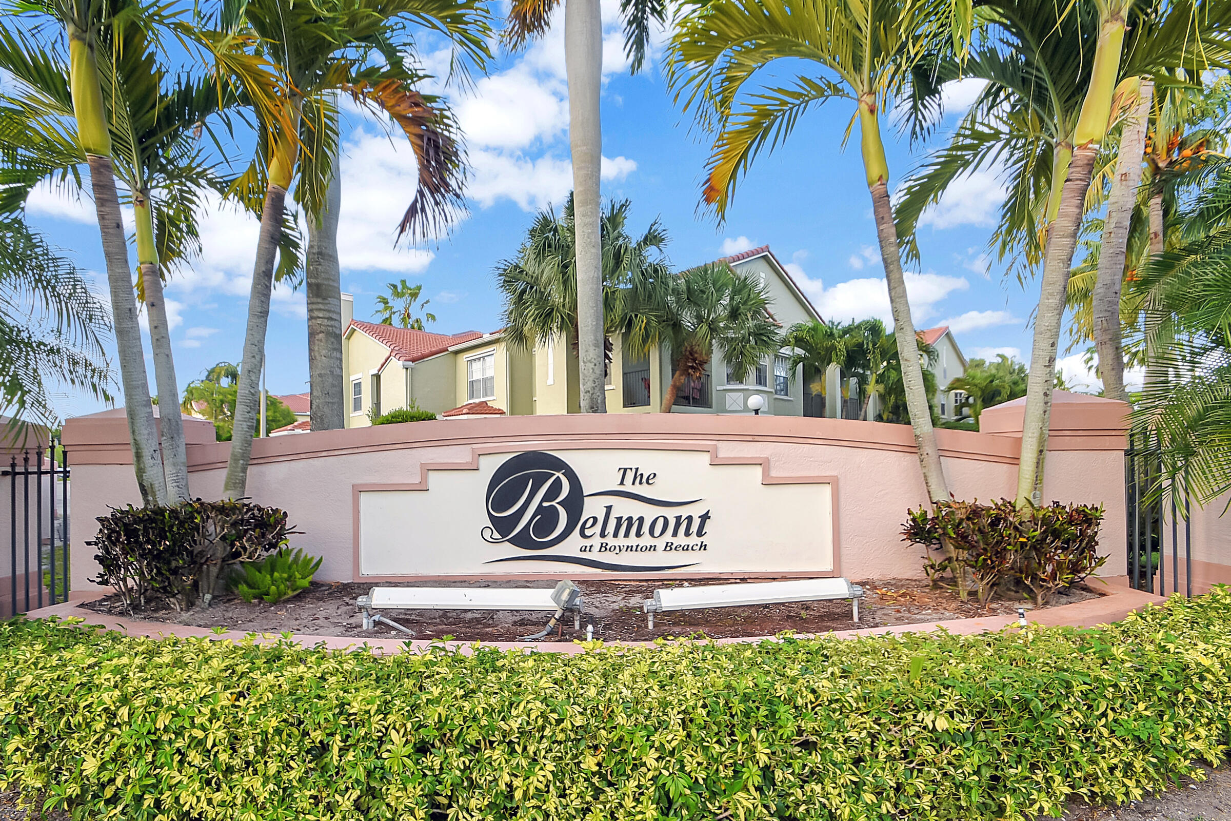 1401 Belmont Place