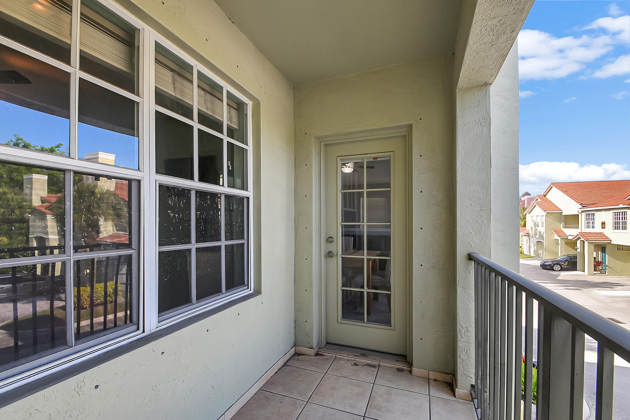 1401 Belmont Place