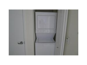 480 Hibiscus Street 409