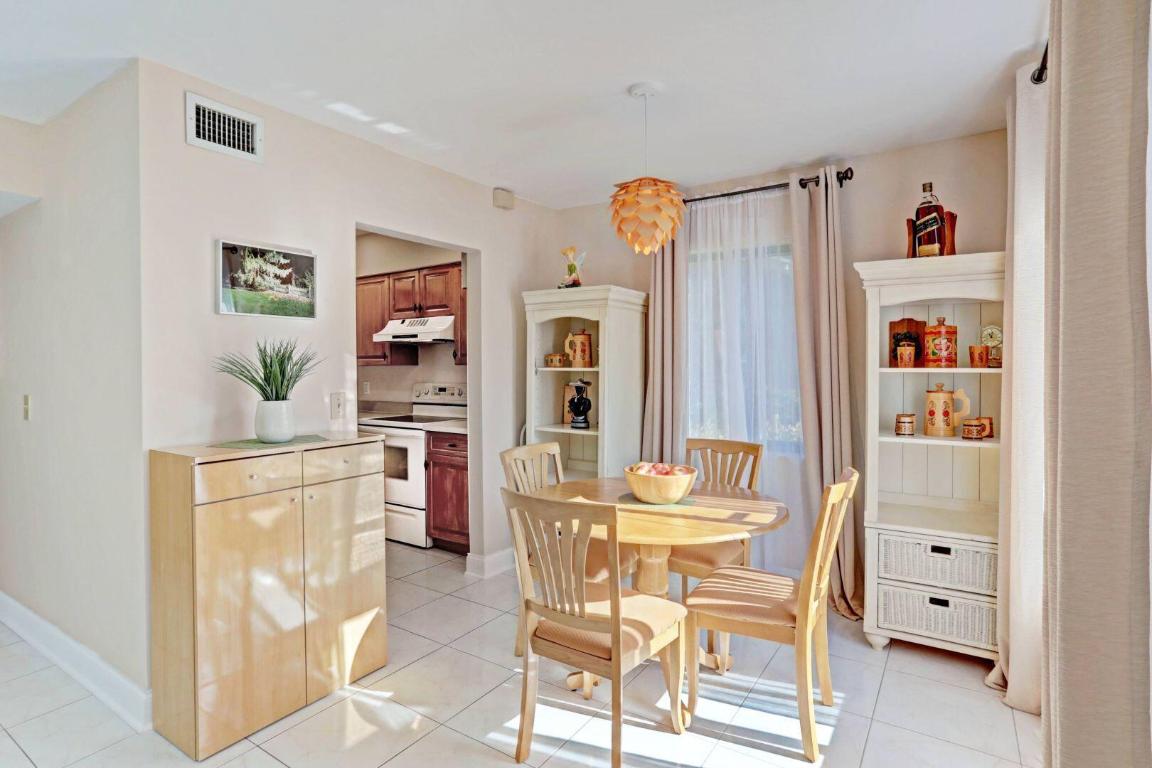 2205 SW 22nd Avenue 1030