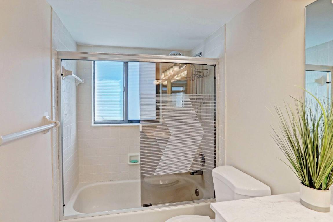 2205 SW 22nd Avenue 1030