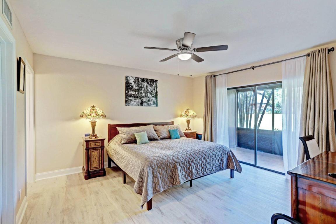 2205 SW 22nd Avenue 1030