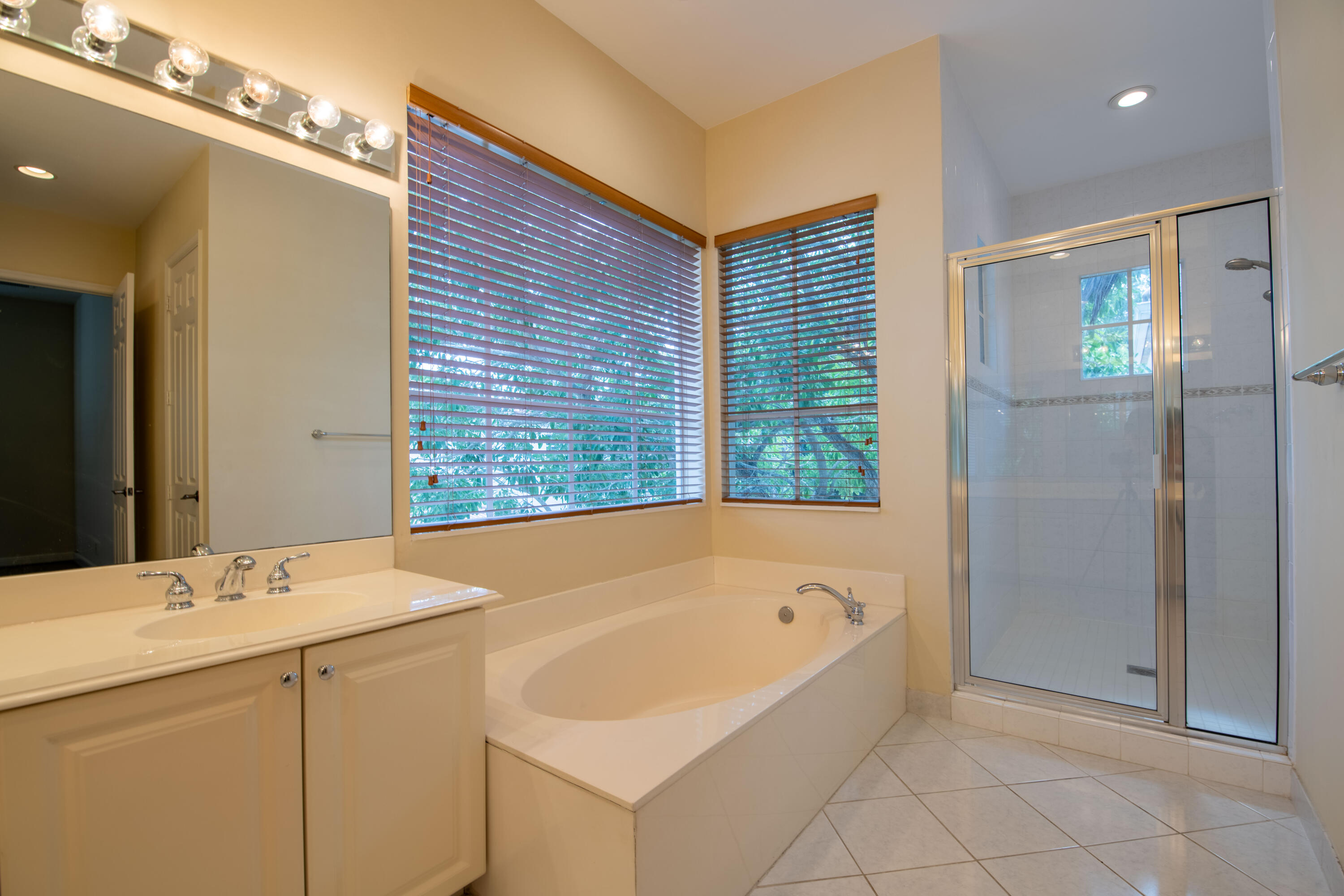 28 Stoney Drive