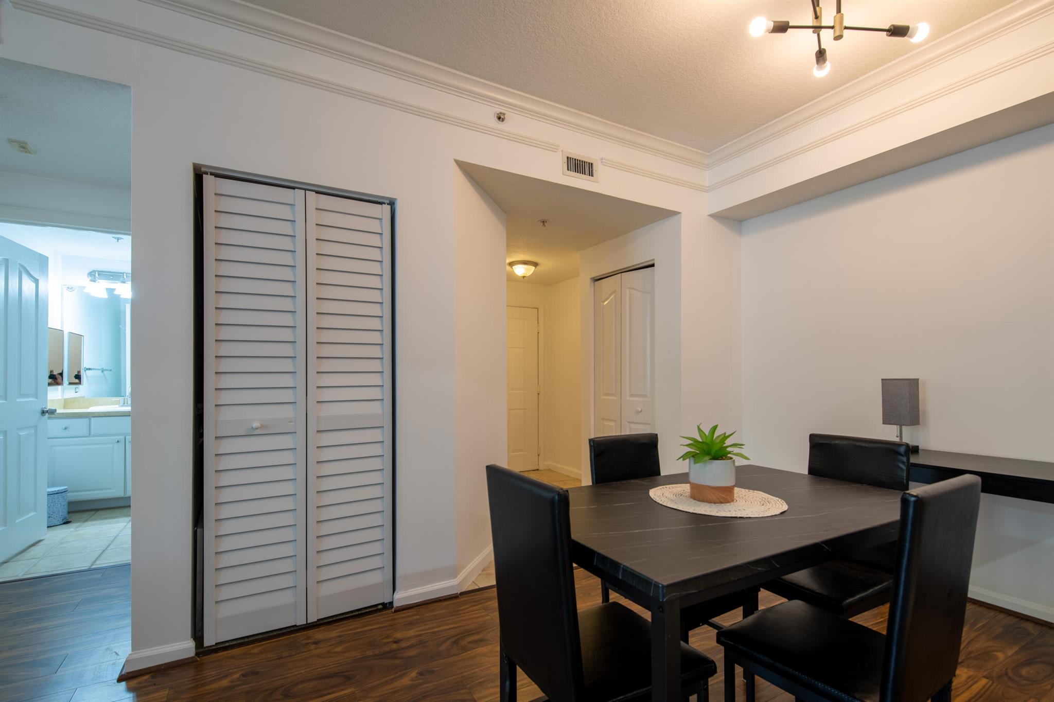 4103 Myrtlewood Circle E