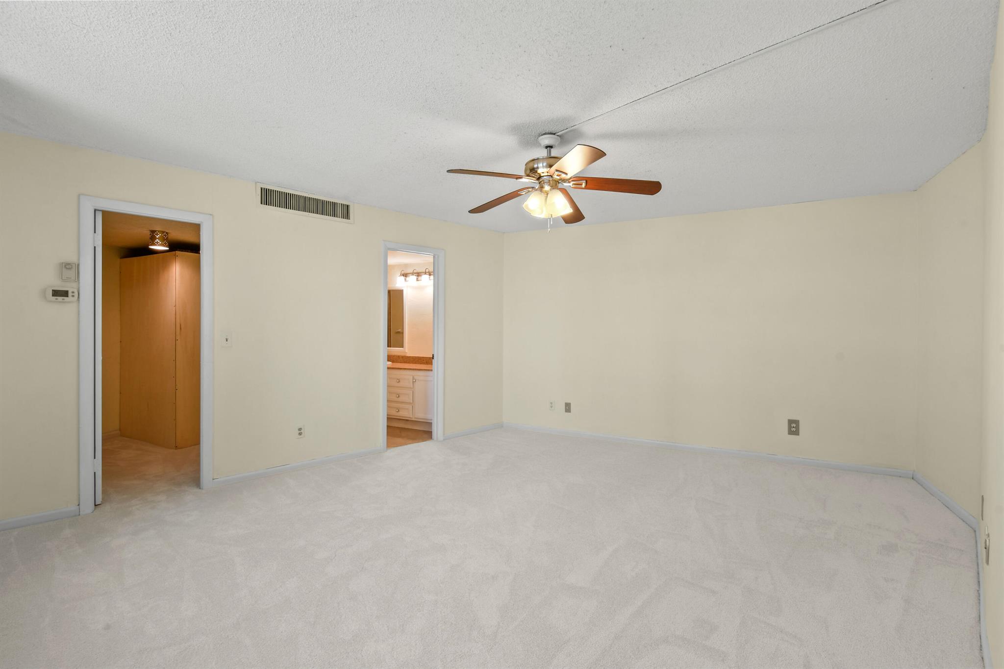 2800 N Ocean Drive A-8b