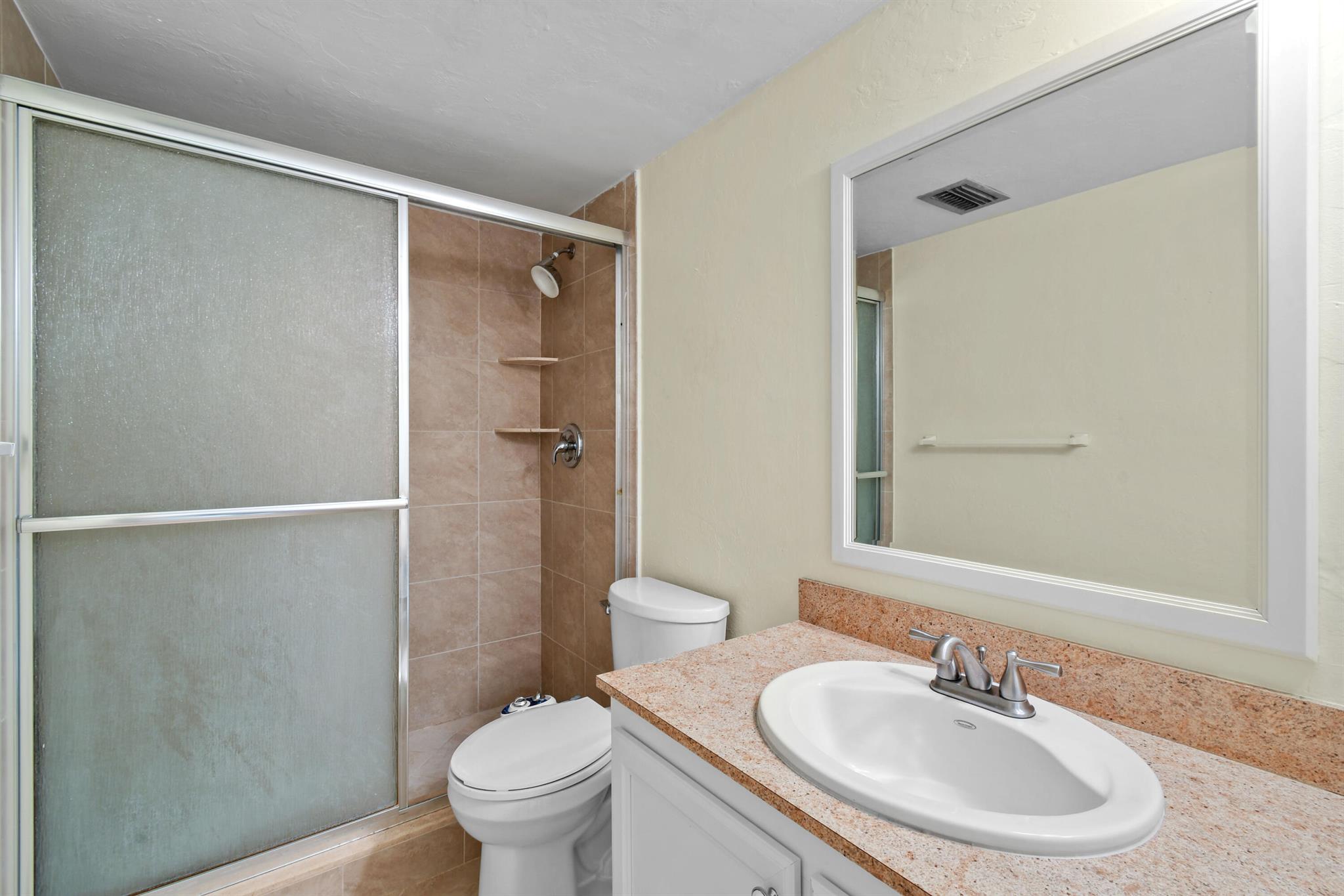 2800 N Ocean Drive A-8b