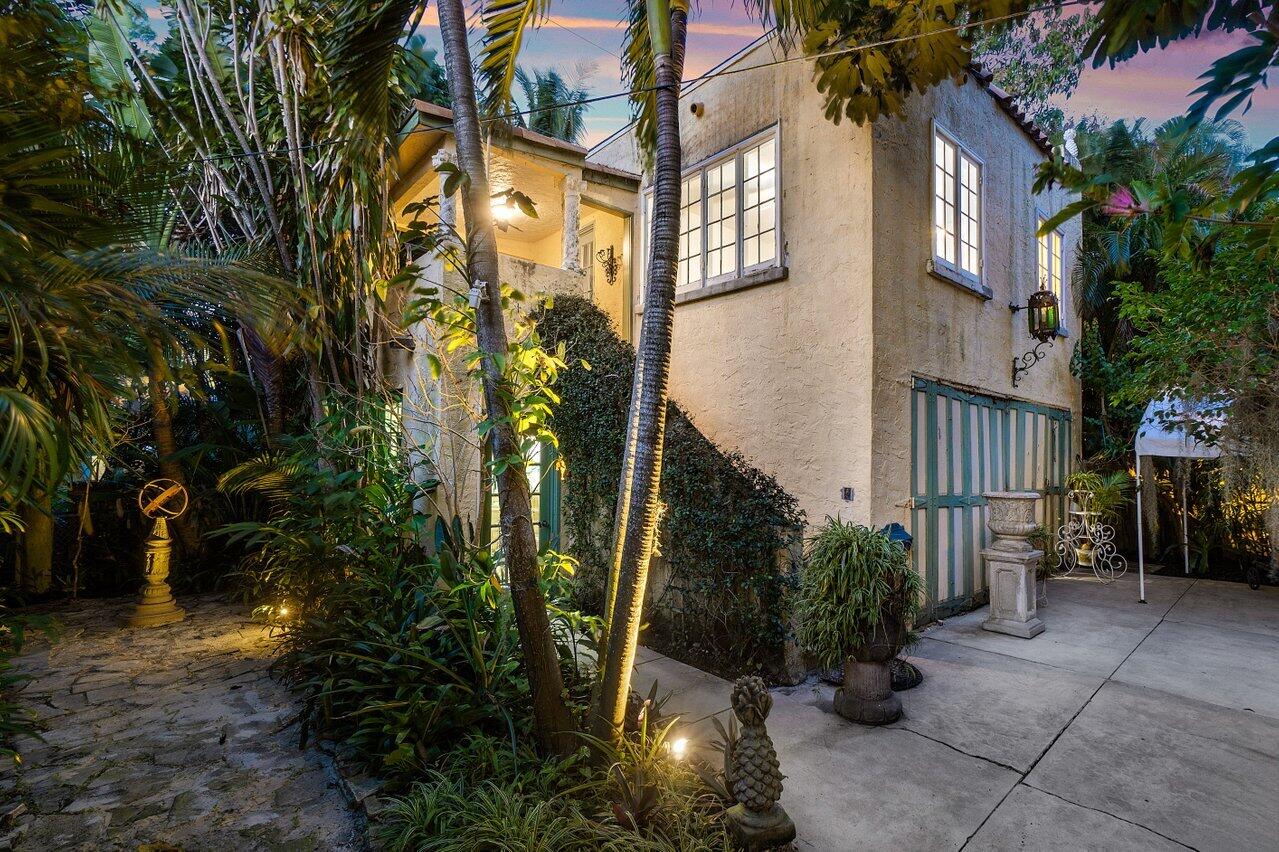 739 Sunset Road