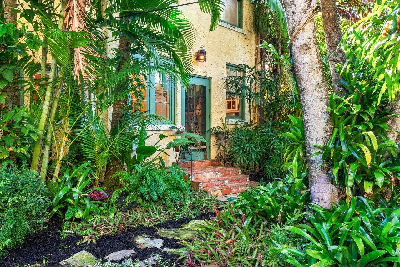 739 Sunset Road