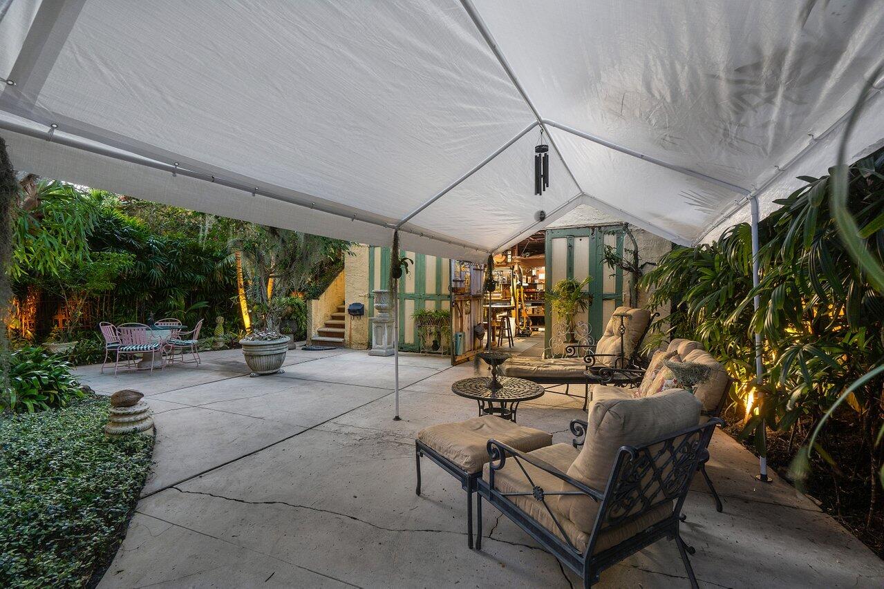 739 Sunset Road