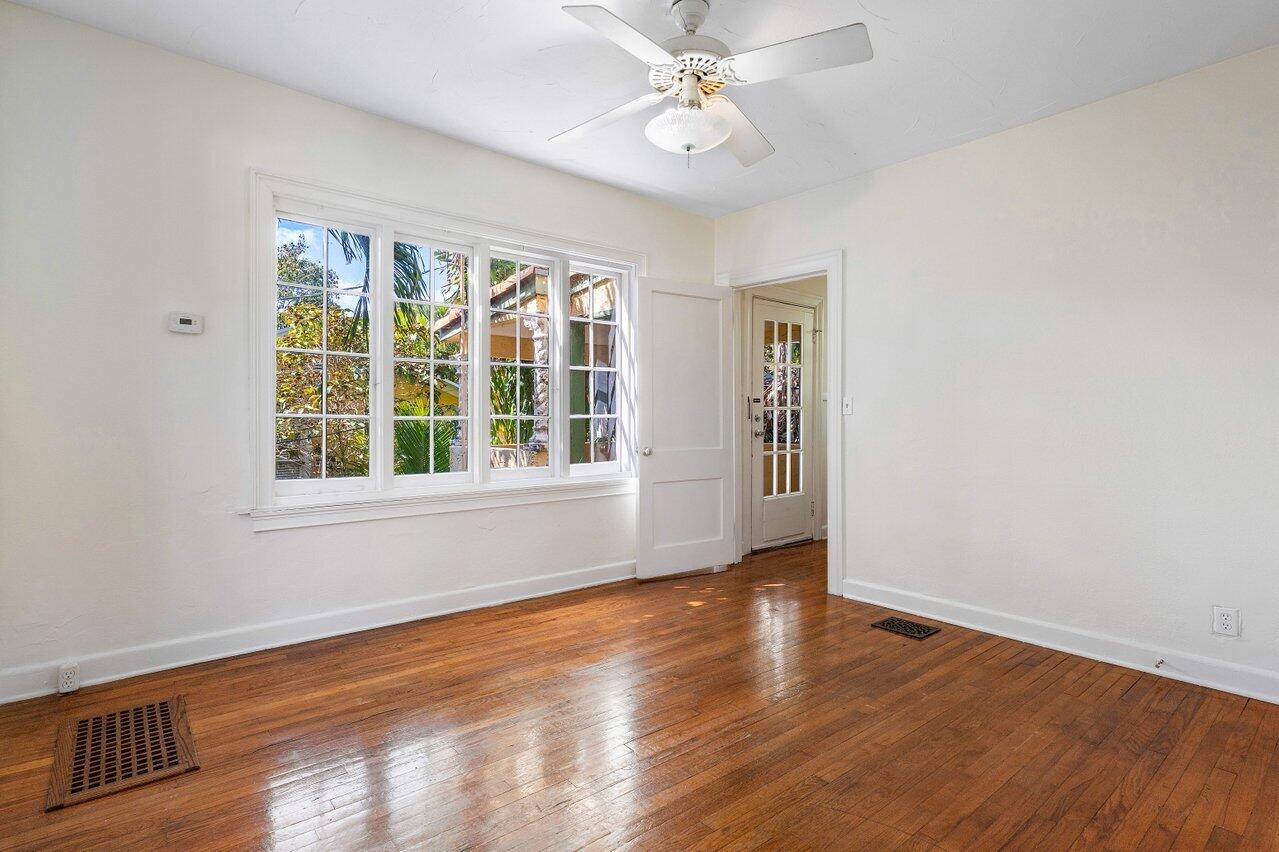 739 Sunset Road