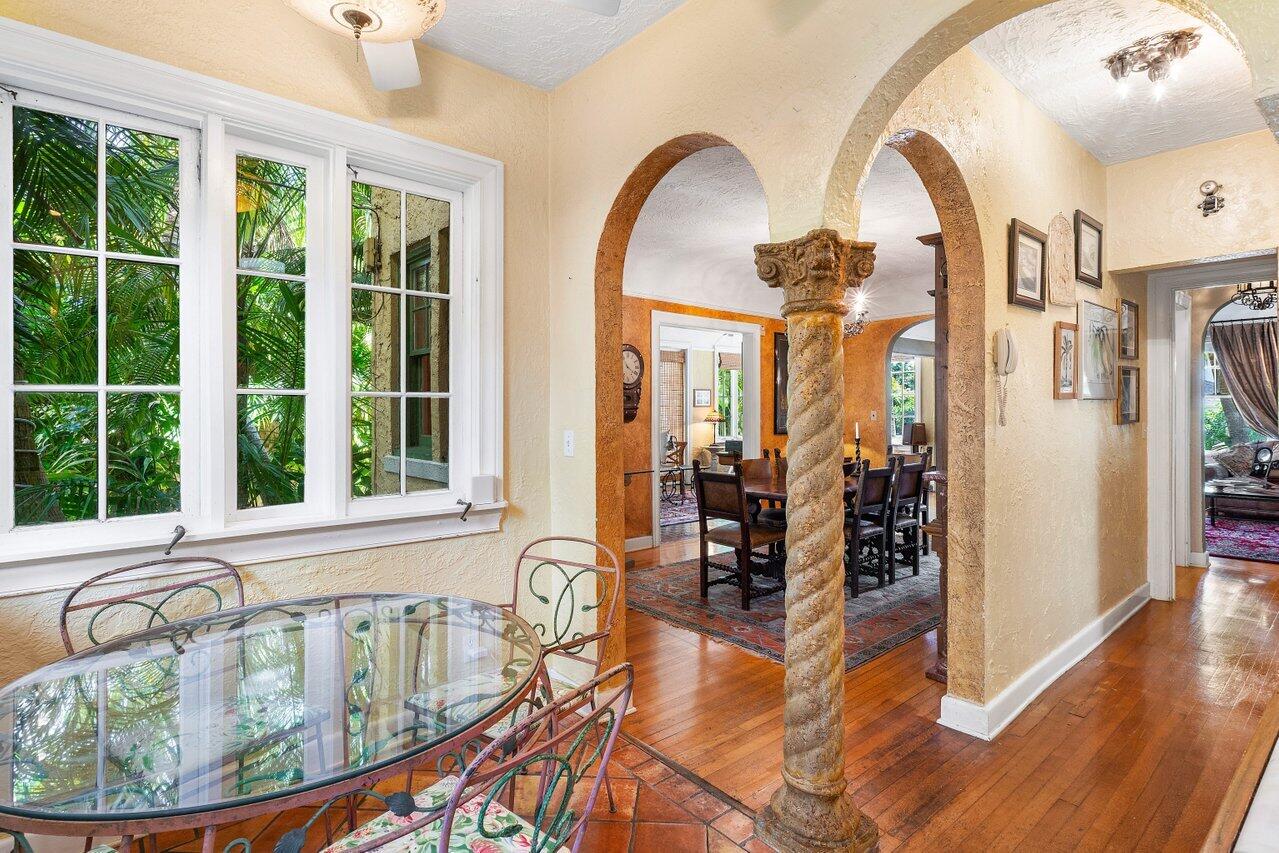 739 Sunset Road