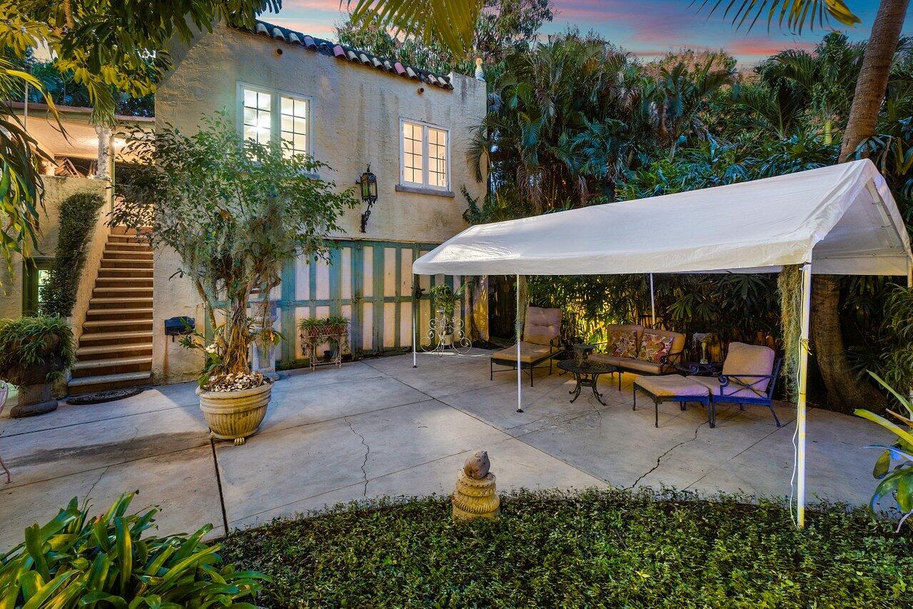 739 Sunset Road
