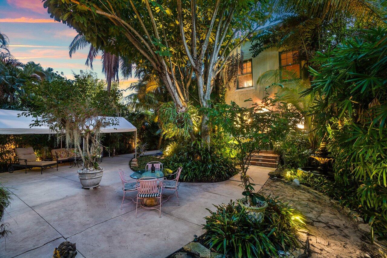 739 Sunset Road