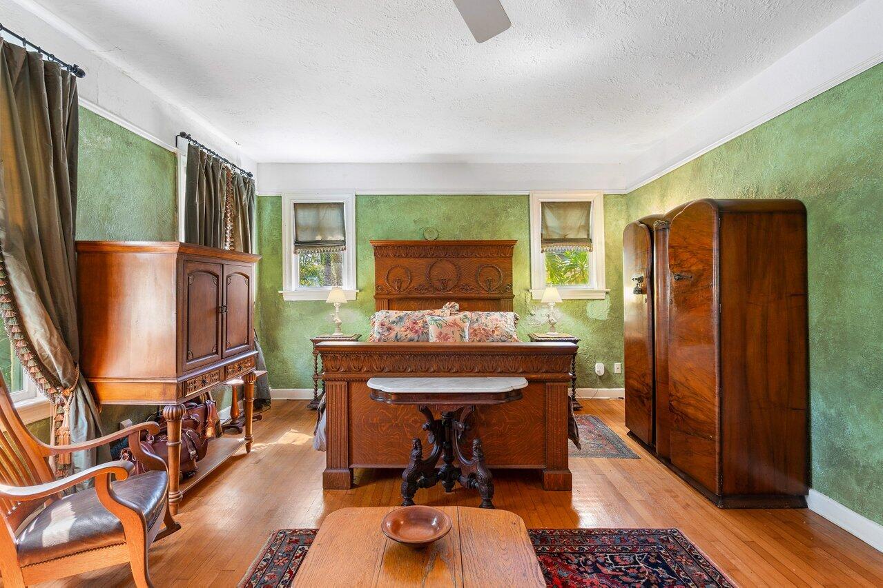 739 Sunset Road
