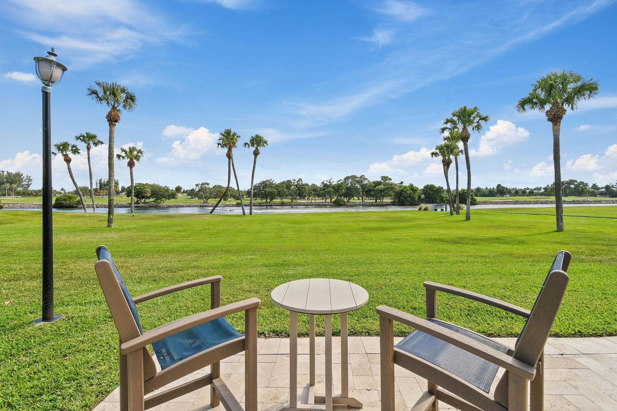 336 Golfview Road 909