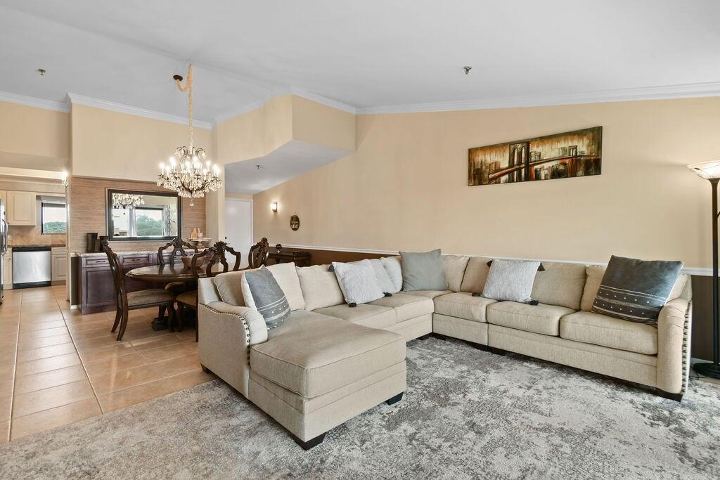 300 Golfview Road 504