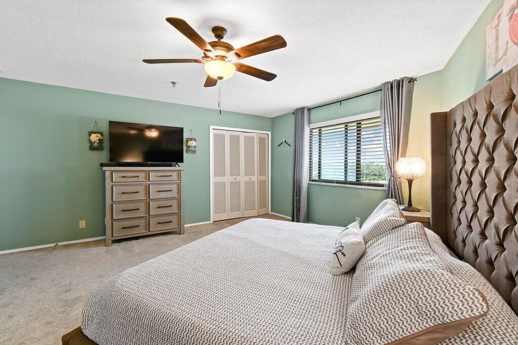 300 Golfview Road 504