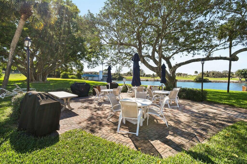 300 Golfview Road 504