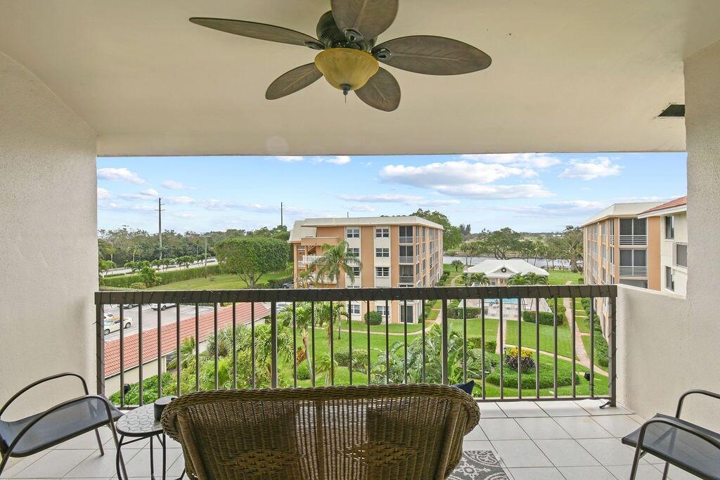 300 Golfview Road 504