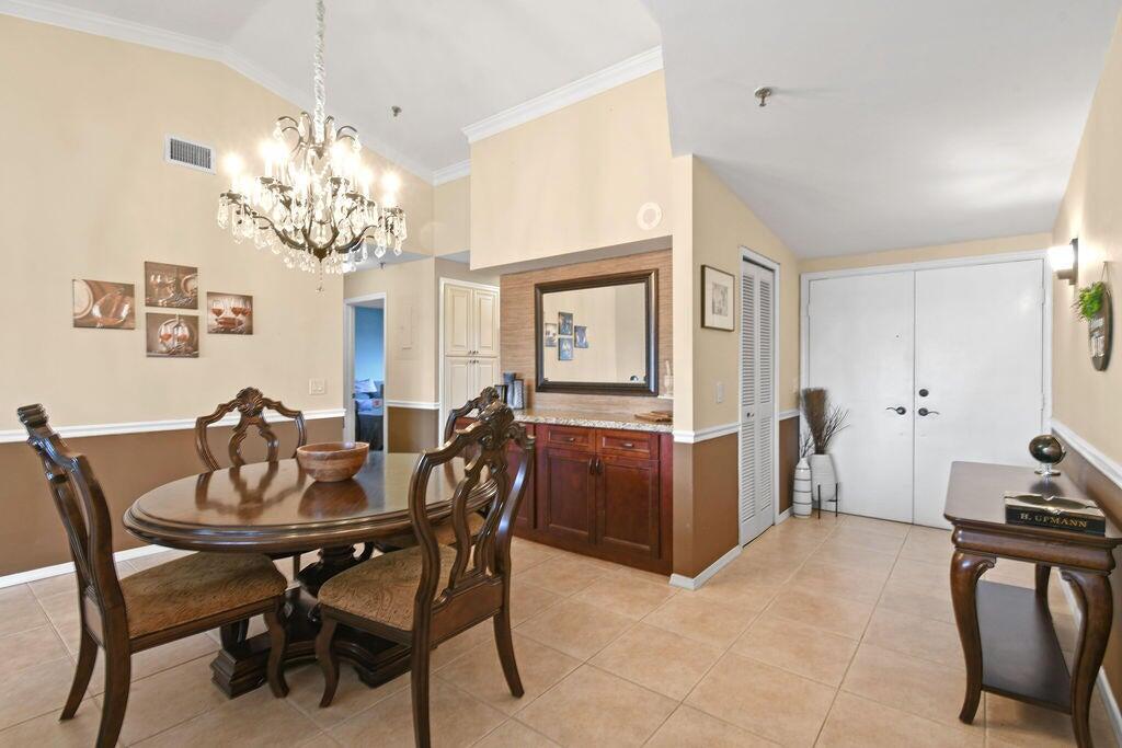 300 Golfview Road 504