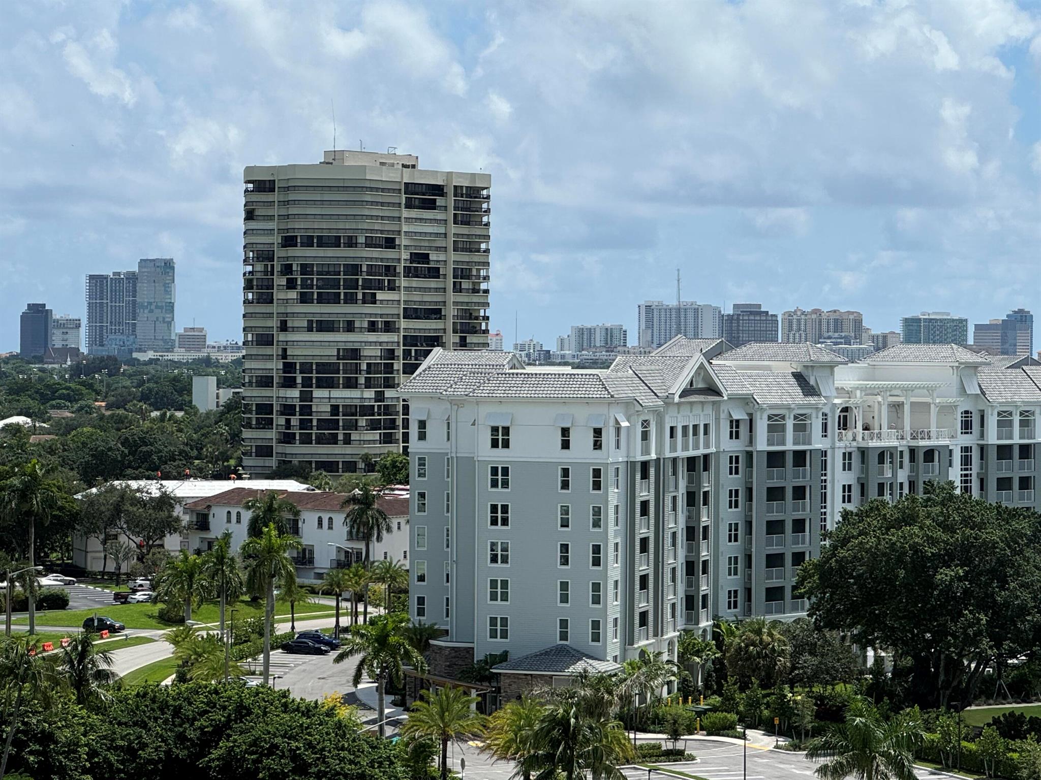 2450 Presidential Way 1107