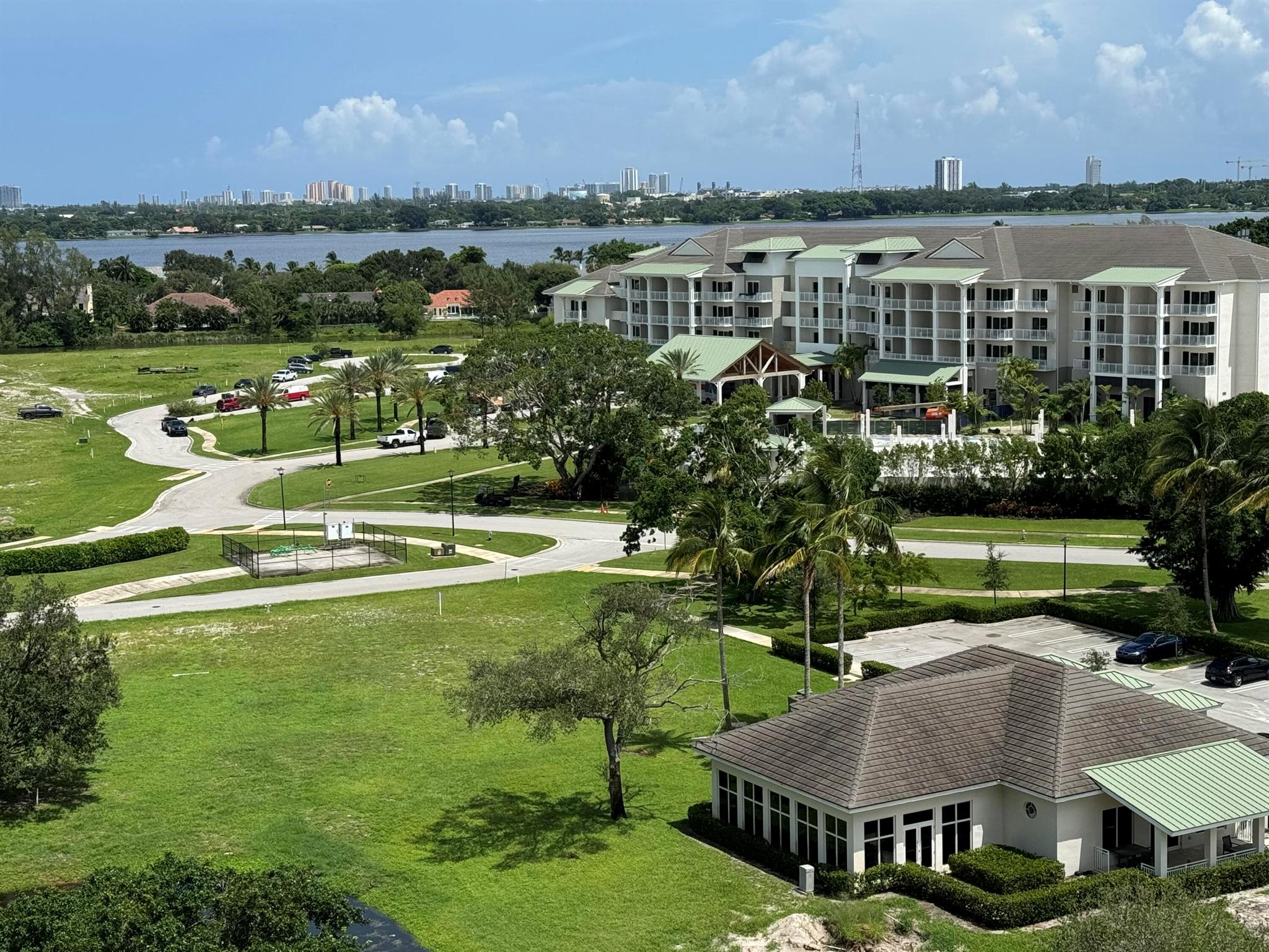 2450 Presidential Way 1107