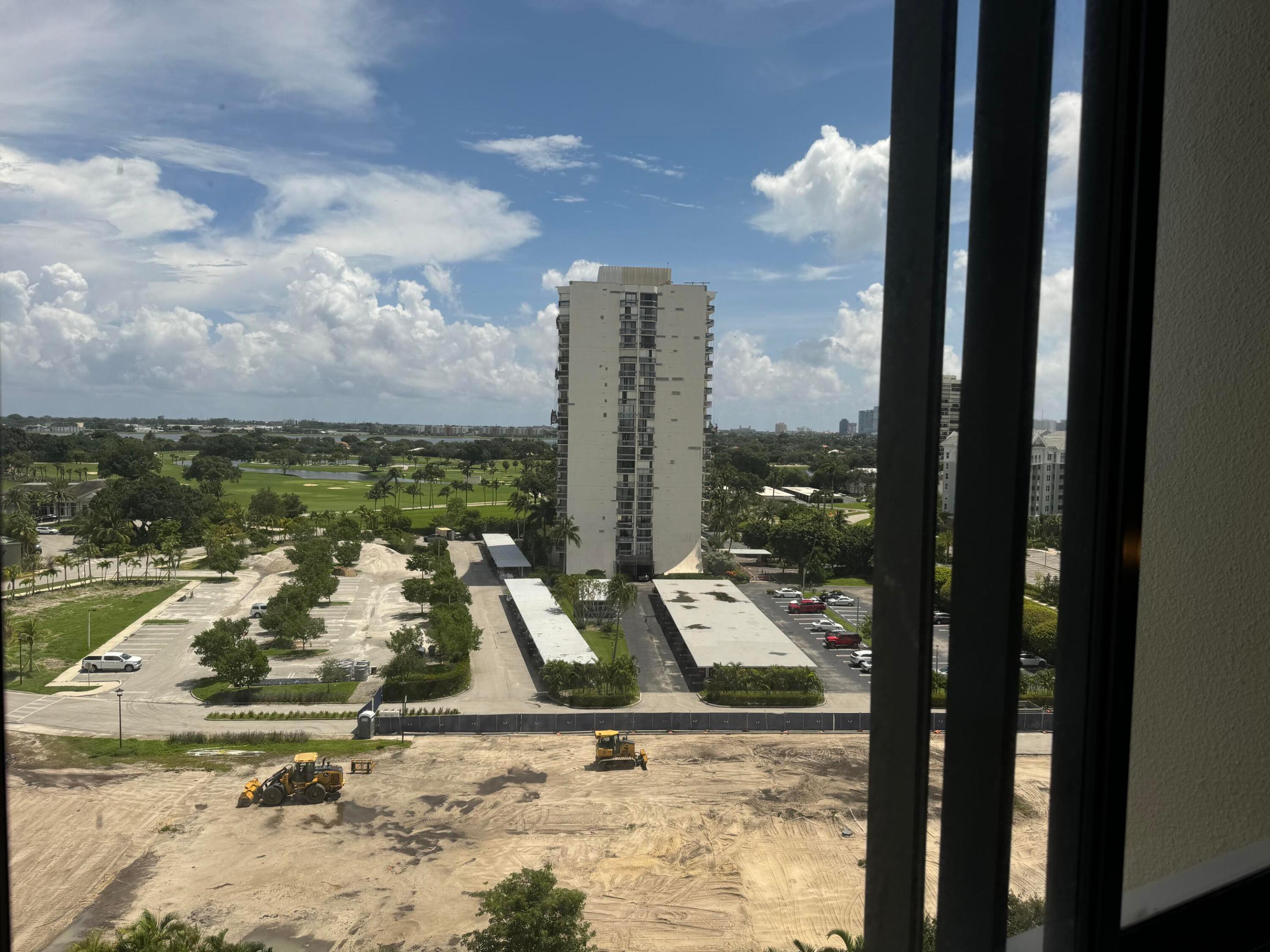 2450 Presidential Way 1107