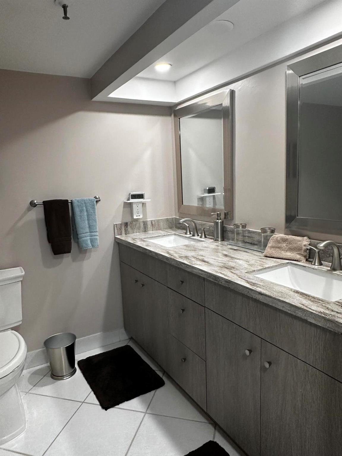 2450 Presidential Way 1107