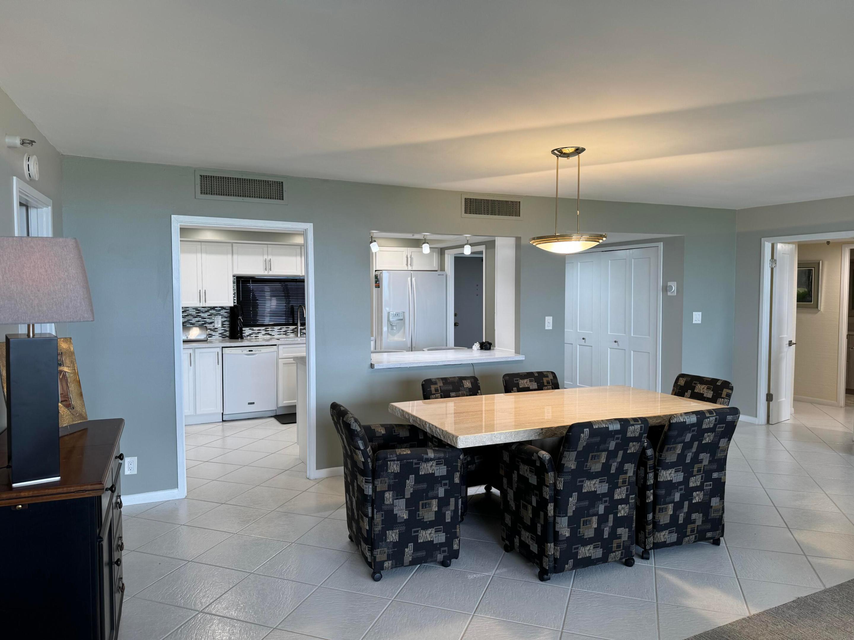 2450 Presidential Way 1107