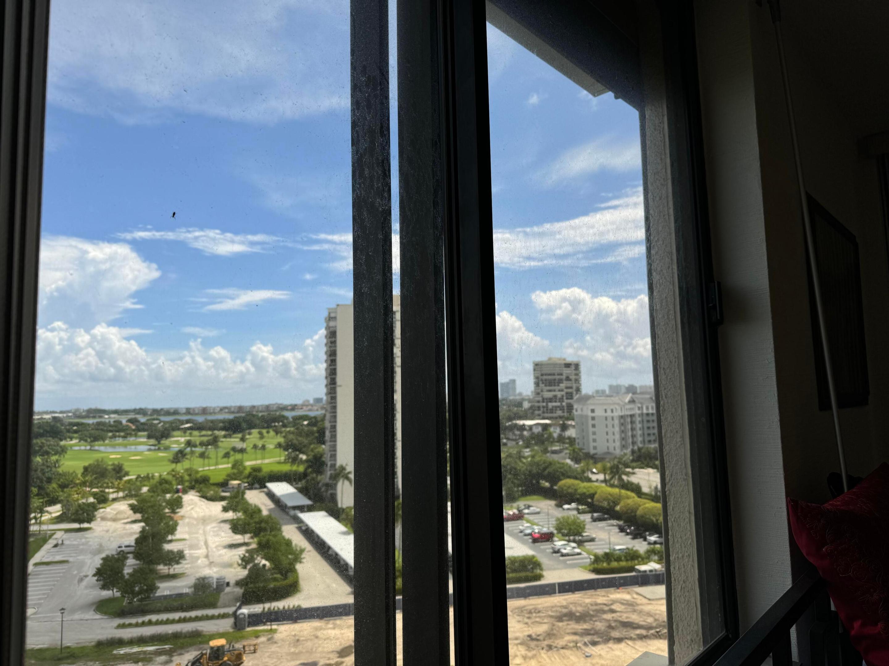 2450 Presidential Way 1107