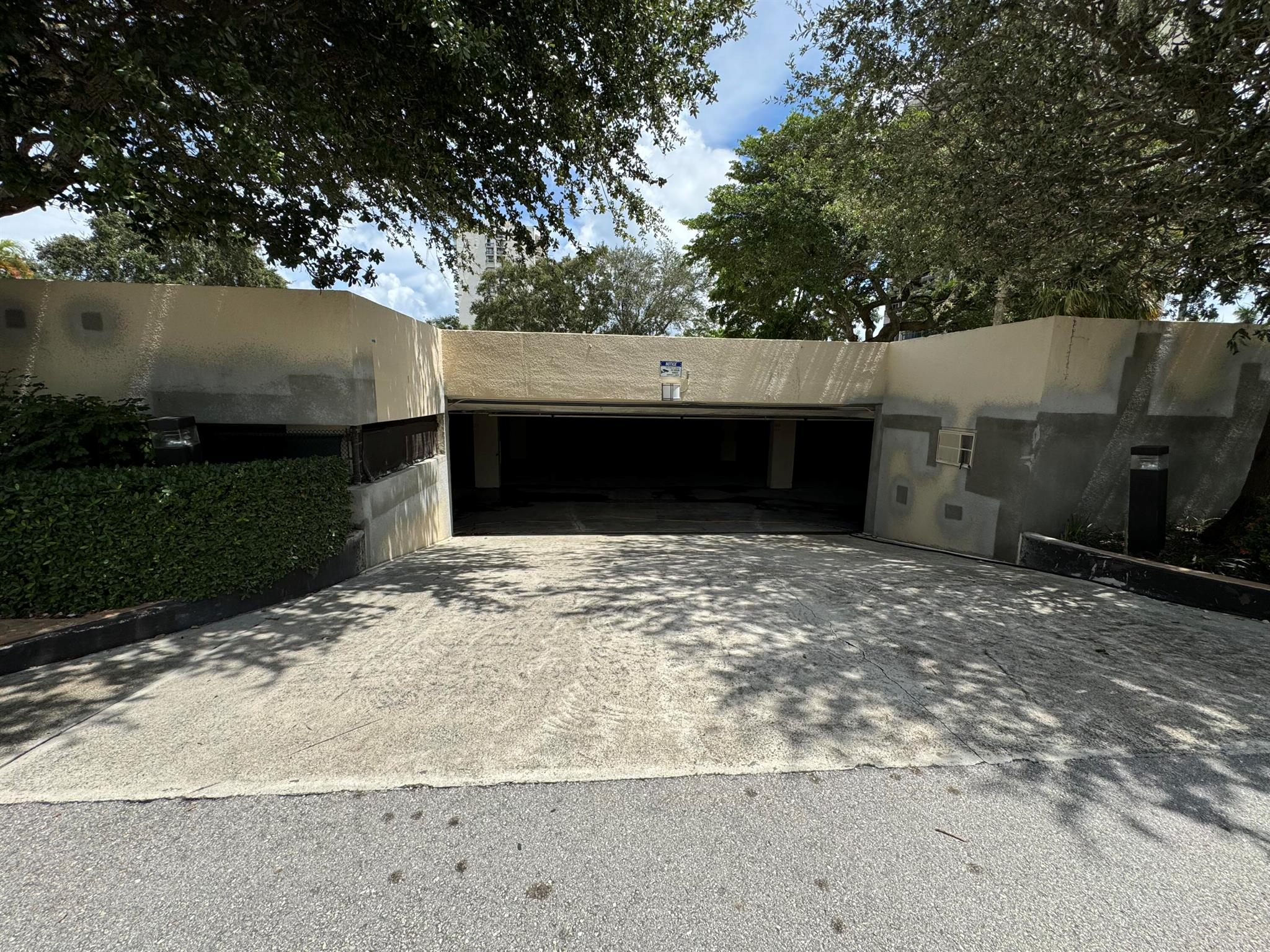 2450 Presidential Way 1107