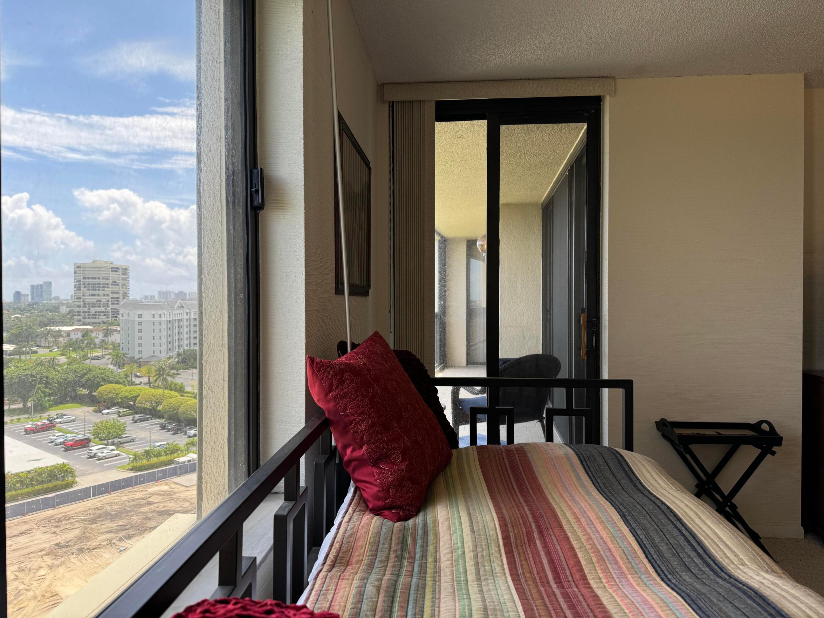 2450 Presidential Way 1107