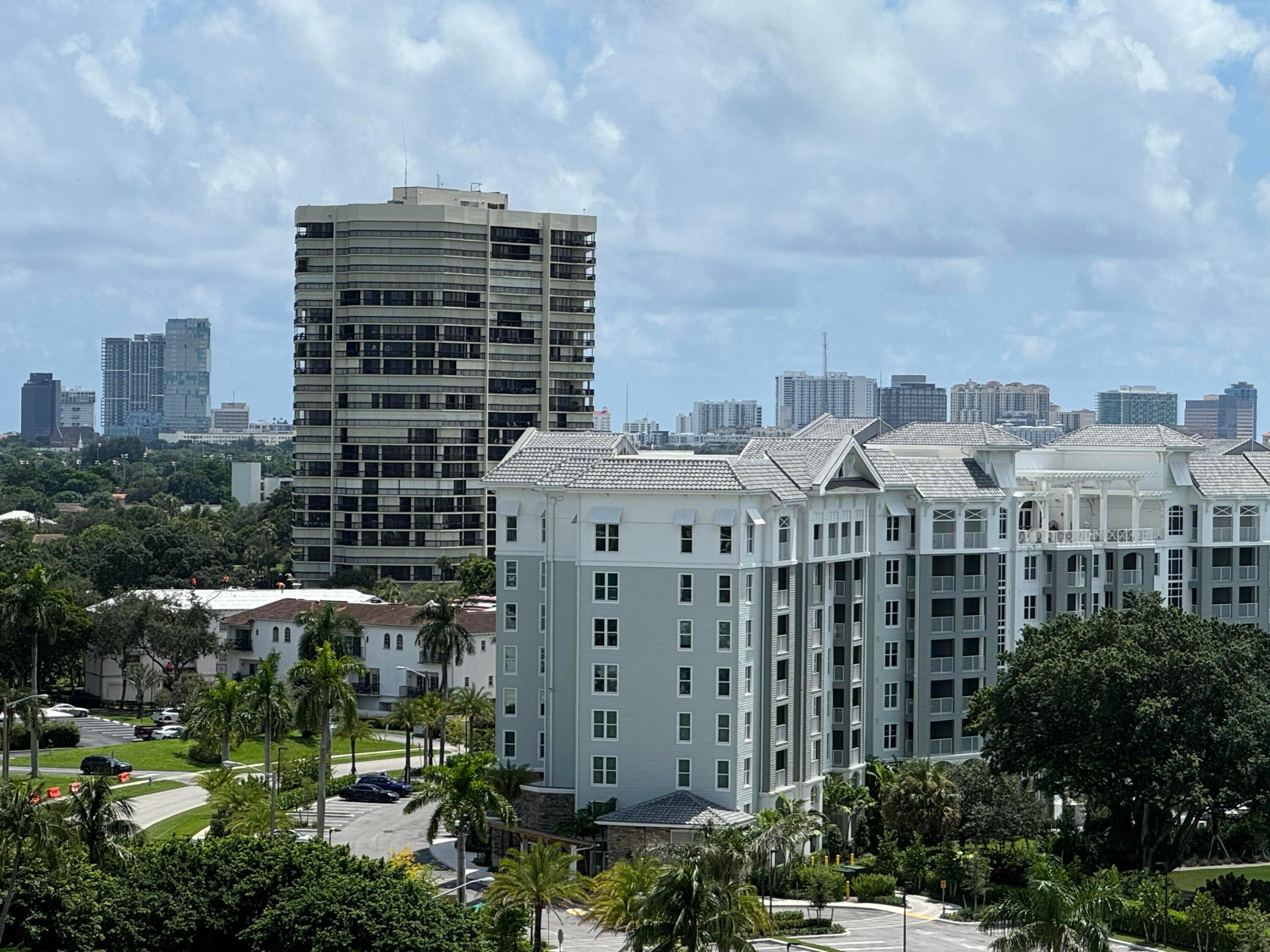 2450 Presidential Way 1107