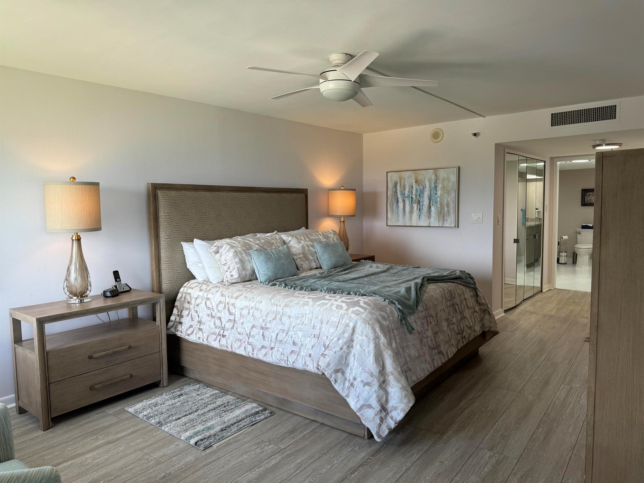 2450 Presidential Way 1107