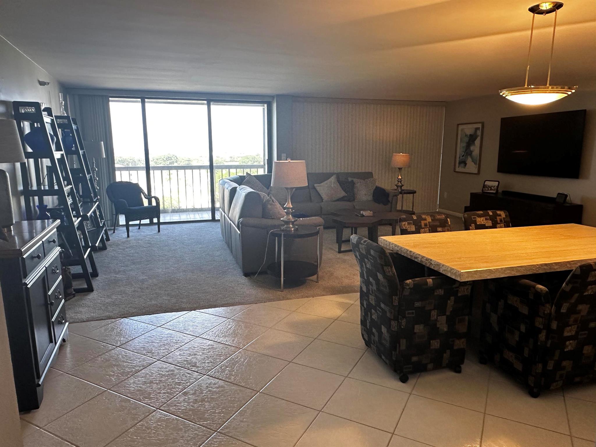 2450 Presidential Way 1107