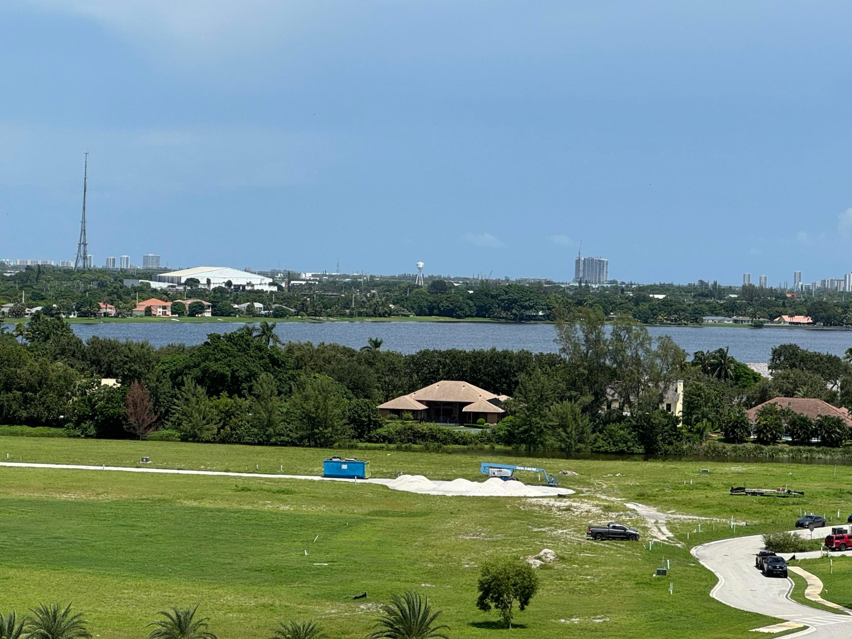 2450 Presidential Way 1107