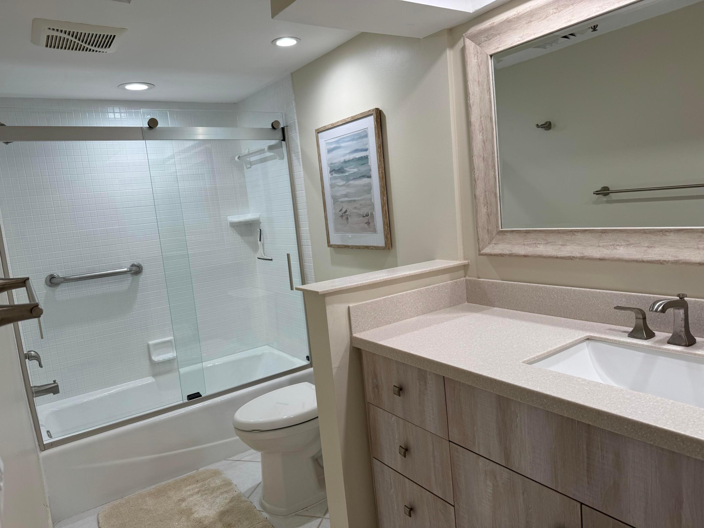 2450 Presidential Way 1107